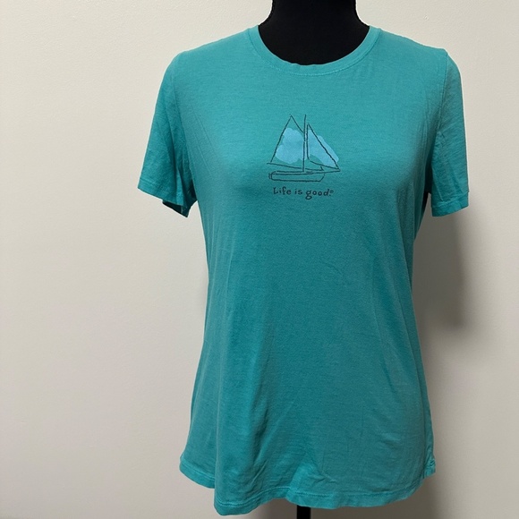 **LIFE IS GOOD* Blue Short Sleeve Sailboat Shirt Size Small - Picture 1 of 7